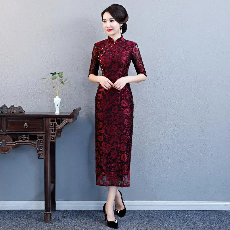 Винтаж выдалбливают для женщин Cheongsam велюр традиционное китайское платье Классический Qipao вечернее платье Благородный Сексуальный Vestidos - Цвет: Crimson