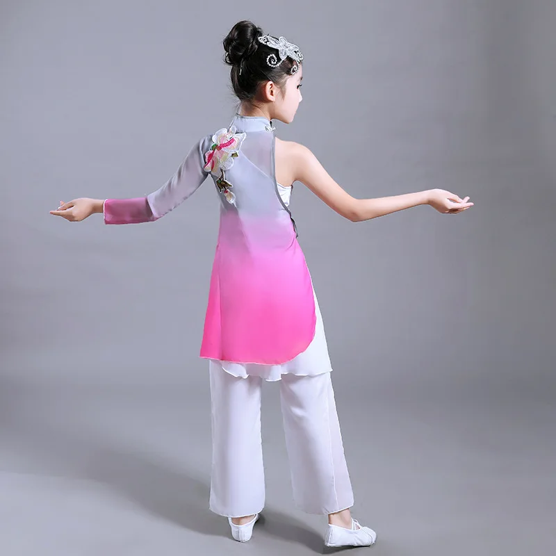 10792436995_251653400