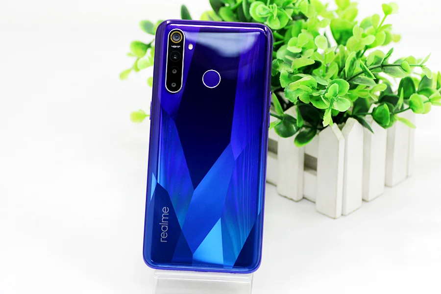 CN версия OPPO REALME Q 6,3 ''Dewdrop 6 ГБ 64 Гб Восьмиядерный процессор Snapdragon 712AIE 48MP четырехъядерный камера VOOC 20 Вт быстрое зарядное устройство мобильный телефон