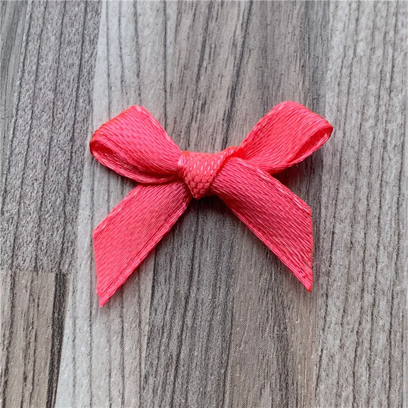 100pcs Mini 30mm Ribbon Bowtie Gift Scrapbook Wedding Candy Box DIY Decor Craft 