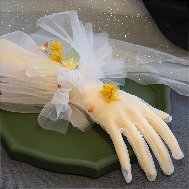 

New Style Elegant yellow flower White Evening Prom Accessories Gloves Short Design Flower Decoration Wedding Bridal Gloves