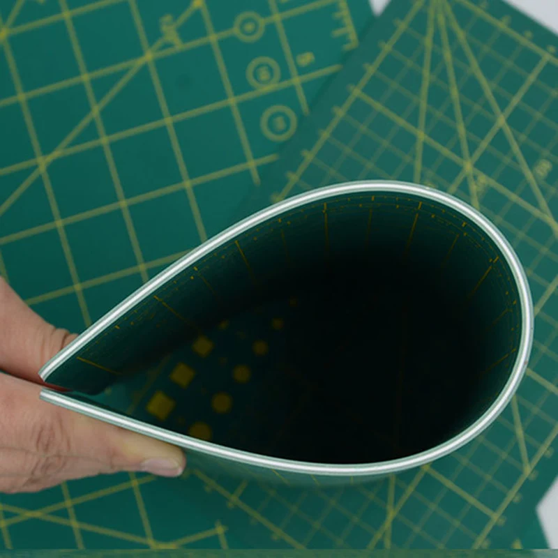 10572150080_911118089.640x640