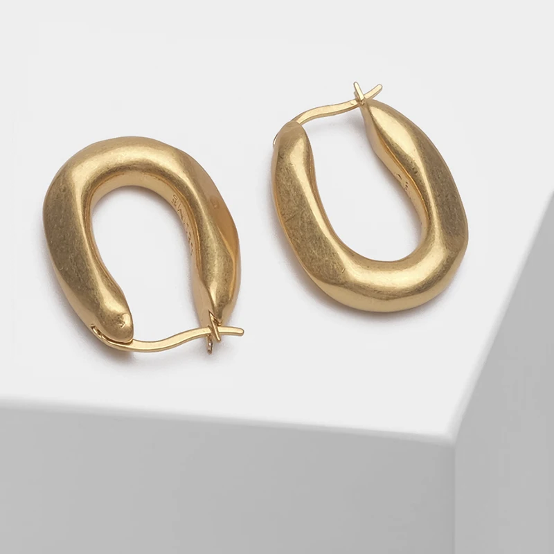 

Metallic fashion simple drop earrings