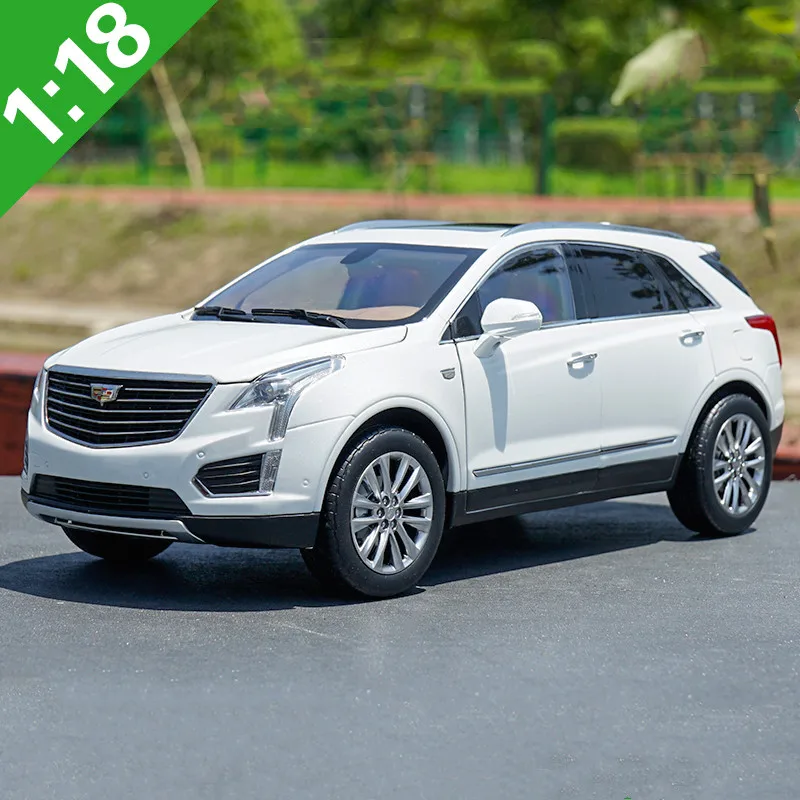 Высококачественная модель из сплава Cadillac XT5 1:18 коллекция моделей внедорожников