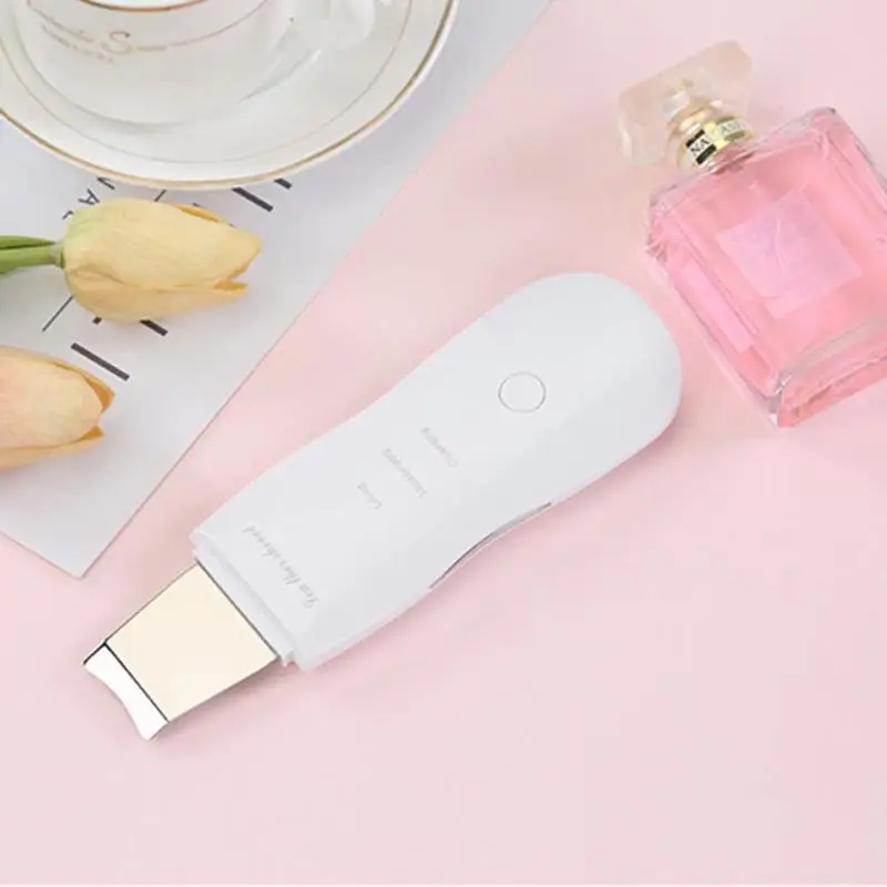 Blackhead Remover Facial Pore Acne Cleaner Moisturizing Lifting and Tightening Mode Ultrasonic USB Charged Skin Care Tool