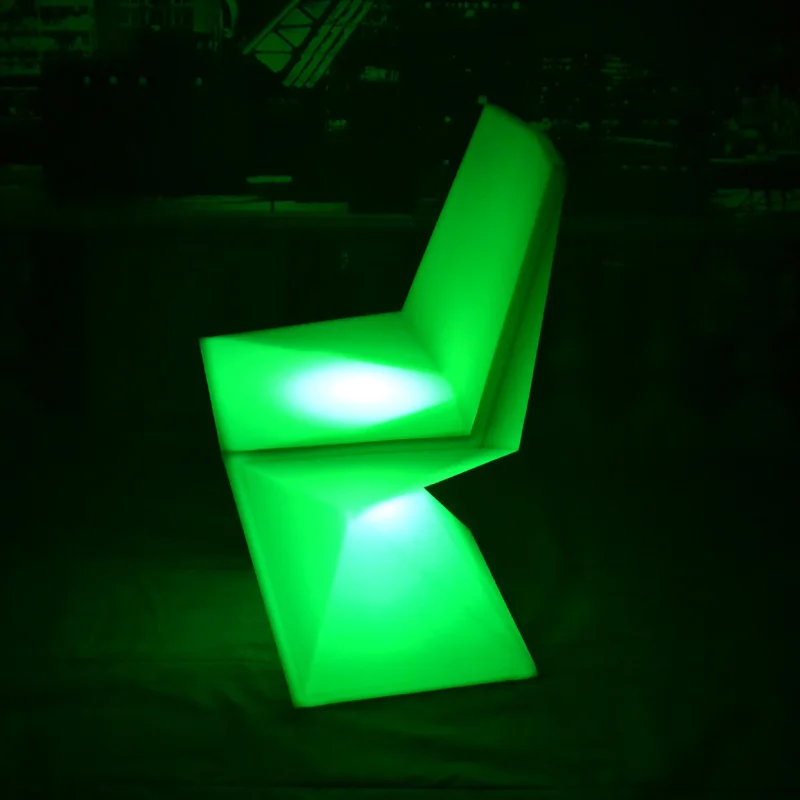 1 PC SK-LF28T (L60*W52*H76cm) LED Diamont Shape Bar Cocktail Table with 2 PCS LED Sofa Chair for Event Party 1 Set