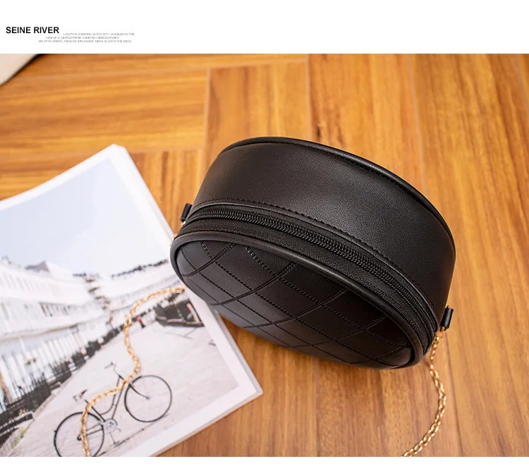 10931088392_2033429160