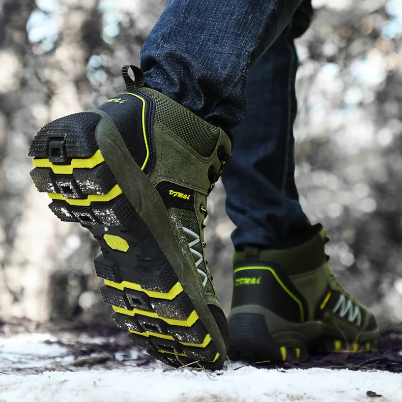 秋冬户外加绒保暖登山鞋男