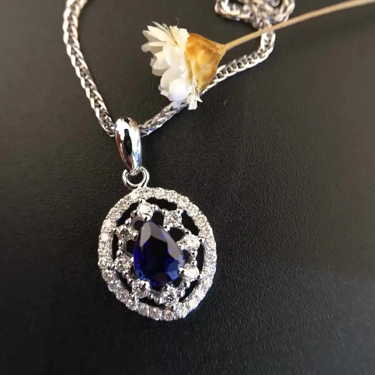 0.602ct+ 0.285ct 18K белое золото натуральный сапфир и кулон ожерелье с бриллиантами инкрустированные Завод Новое поступление ювелирные изделия