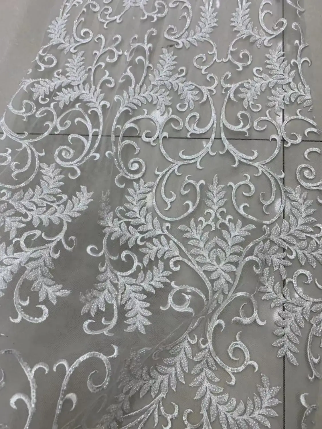 Hh03#5 ярдов/партия Лучшие цвета слоновой кости цветок бусины Блестки Прекрасный петлевая вышивка тонкой сеткой кружева для пиления свадебное платье/вечерние