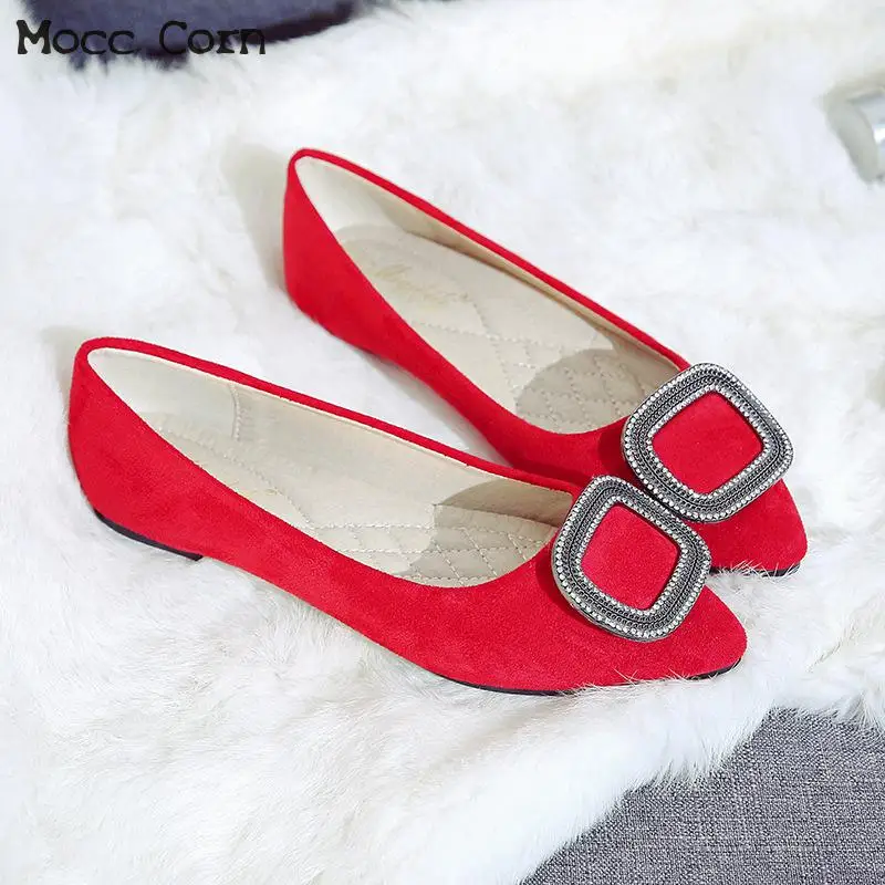 

34~43 Plus Size Crystal Flat Shoes Rhinestone Buckle Pointed Toe Flats Suede Leather Single Shoes Comfort Ladies Slip On Loafers