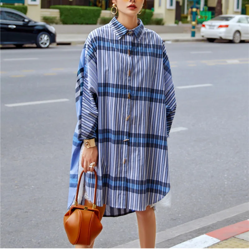 

LANMREM 2020 New Spring Summer Stitching Lace Stripes Lapel Long Sleeve Plaid Large Size Shirt Women Blouse Fashion Tide TC003