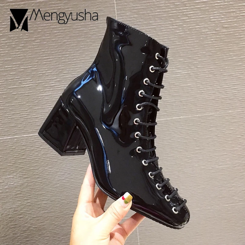 

European Brand Cross-Tied Chelsea Boots Woman Chunky Heels Botas Leather Shiny Square Toe Motorcycle Booties Femme Rivets Bottes