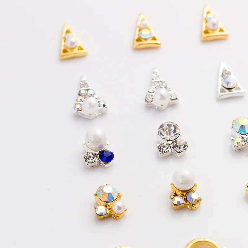 Manufacturers Direct Selling Japanese-style Nail Ornament Top Grade Pearl Shell Nail Stick-on Crystals Manicure Environmentally