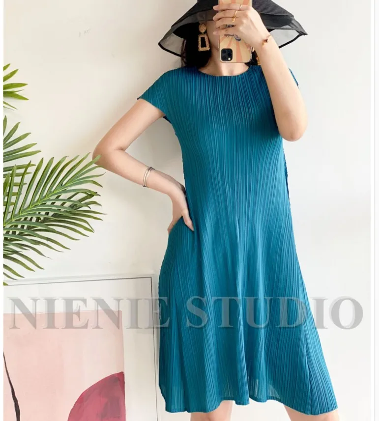 

HOT SELLING Miyake pleated dress sleeveless o-neck solid one-piece dress IN STOCK