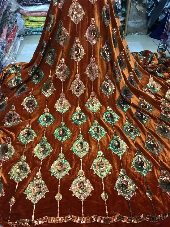 High Quality Nigerian Wedding Lace Fabric Latest African Laces velvet French Net Lace Fabric With sequins lace green