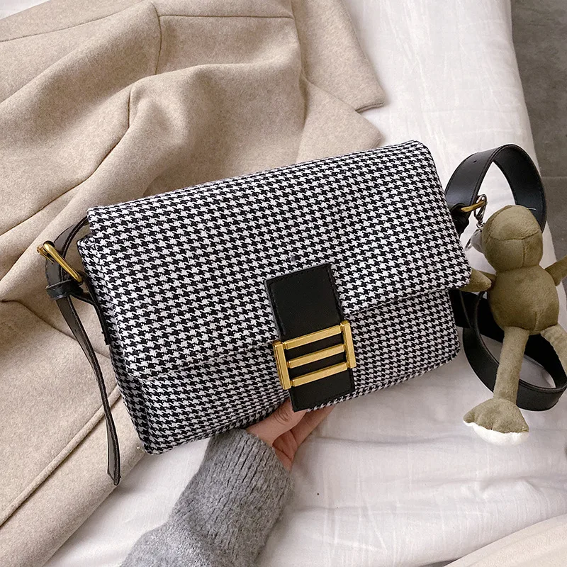 

Spring Thousands of Birds Sub-Bag Women's 2020 New Style Frog Pendant Shoulder Bag Western Style Shoulder Bag Fashion Small Squa