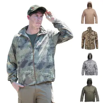 

Spring Fashion Men Hooded Jacket Camouflage Outdoor Windproof Zipper Hooded Jacket Quick Dry Anti-UV Sun Men's Thin Jackets Coat