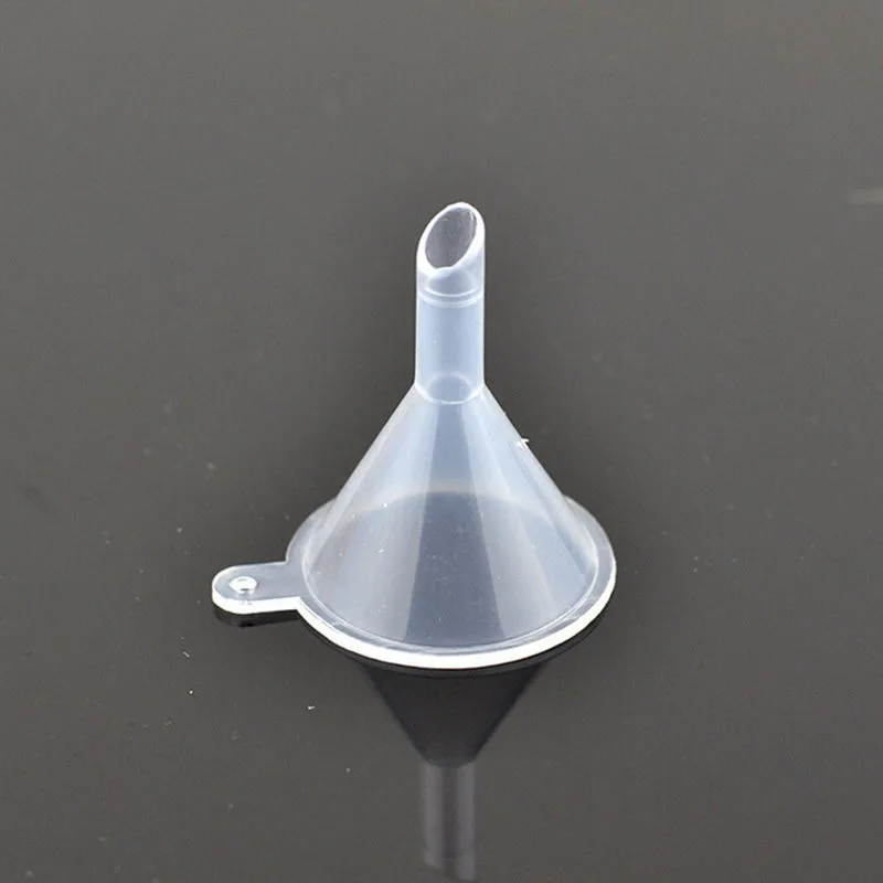 Wholesale New 10pc Plastic Mini Small Funnels For Perfume Liquid Essential Oil Filling Empty Bottle Packing Tool Beauty Tools