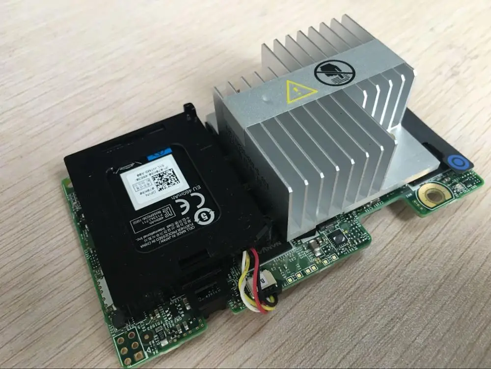 R720 R620 H710 H710P mi MCR5X 5CT6D 512 М 1 Гб один год гарантии