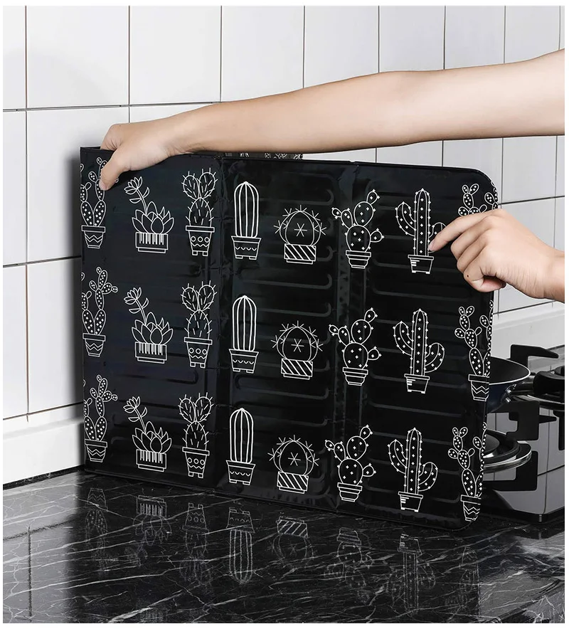Aluminum Foldable Kitchen Gas Stove Accessories Screen Plate Baffle Kichen Splash Oil Frying Kitchen Pan Protection