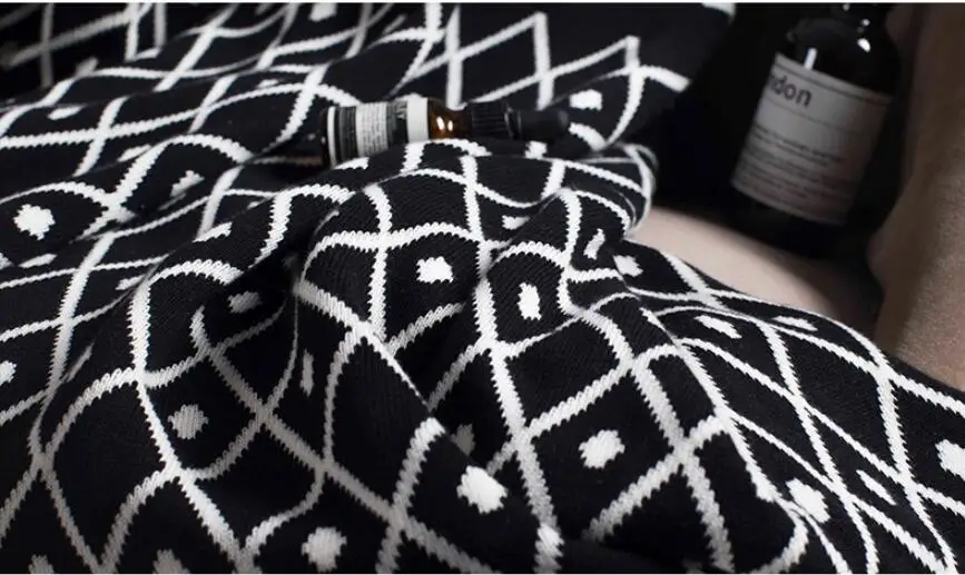 Новое хлопковое черно-белое жаккардовое Скандинавское трикотажное одеяло, одеяло для дивана 130*180 см