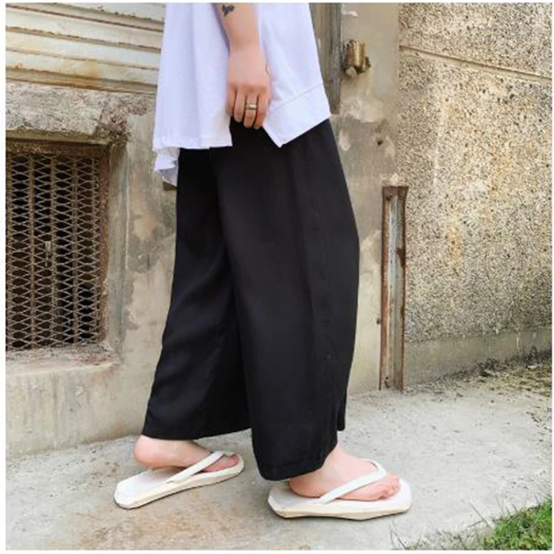 Рисунок 2 - Брюки мужские с широкими штанинами