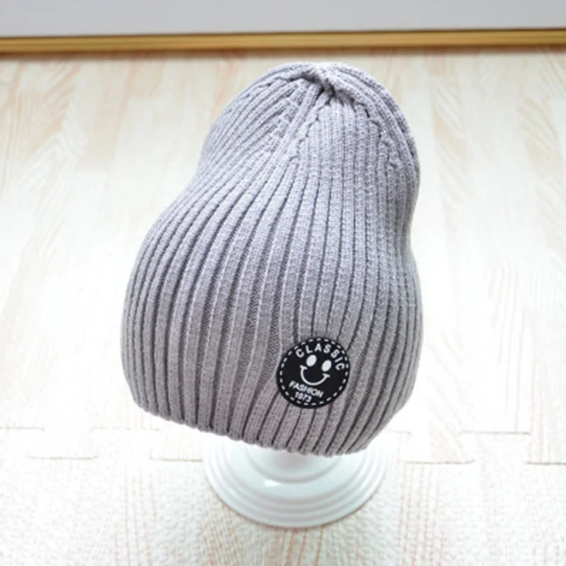 Детская зимняя шапка Skullies Beanies, вязаная для детей, детские хлопковые колпачки, вязаная крючком однотонная детская шапка, шапочки, аксессуары для волос - Цвет: 2