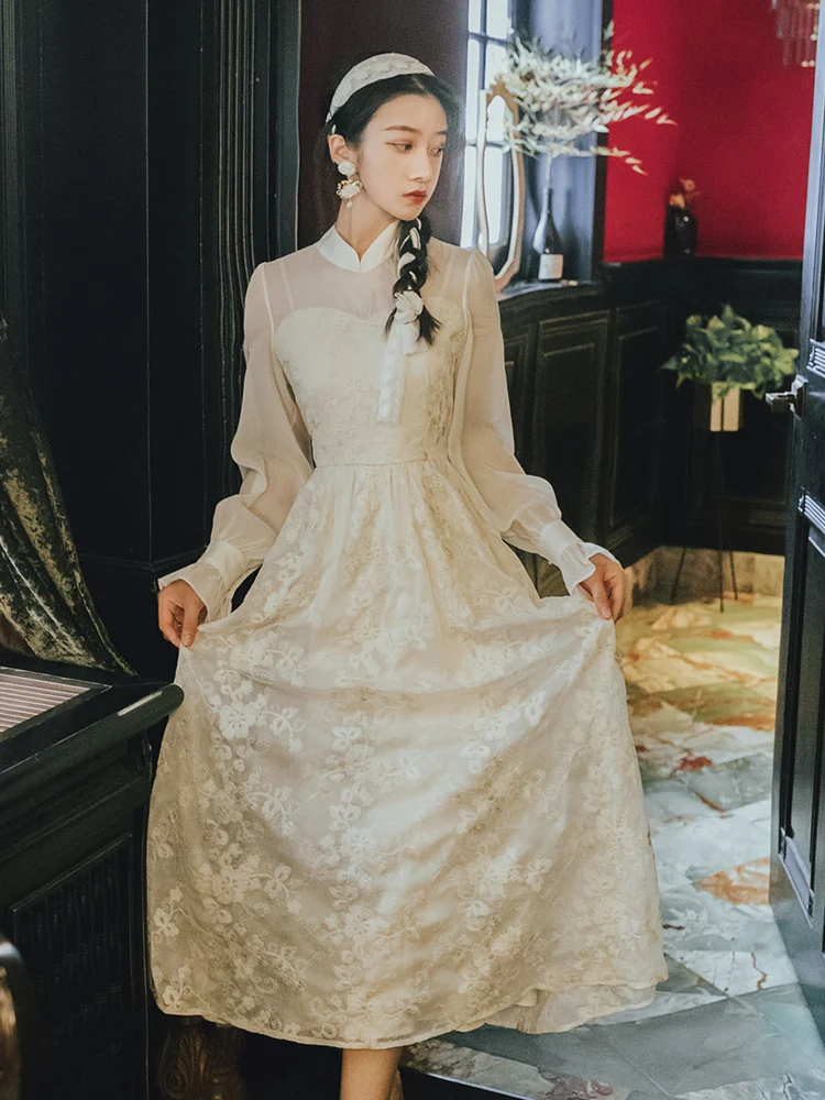 Acacia three improved cheongsam embroidered restoring ancient ways in the long dress is new