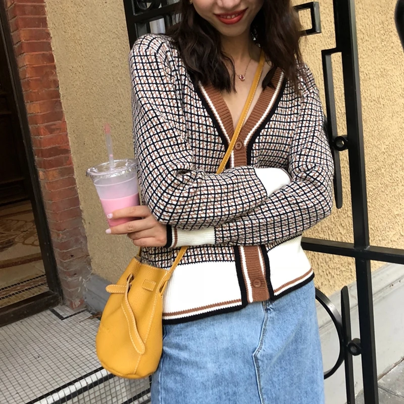 

Women Autumn Winter Plaid Cardigan Sweater Coat Female Long Sleeve plus size Outer Knitted tops pull Femme jersey sueter