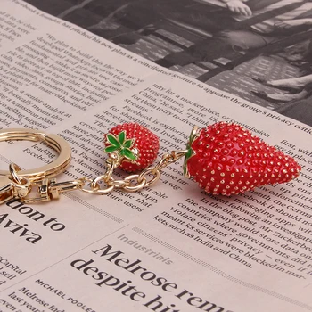 

1PC Simulated Fruit Keychain Red Strawberry Keychain Keyring For Women Girl Jewelry Cute Car Key Holder Keyring