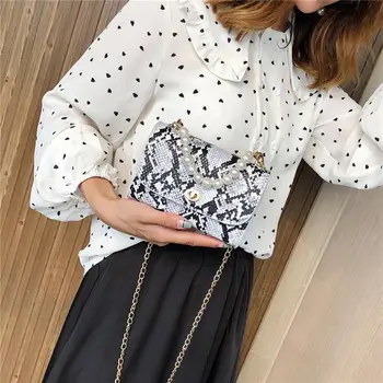 

Ladies Pearl Decor Crossbody Handbags PU Leather Women Snake Print Shoulder Bags for Traveling Shopping Decoration