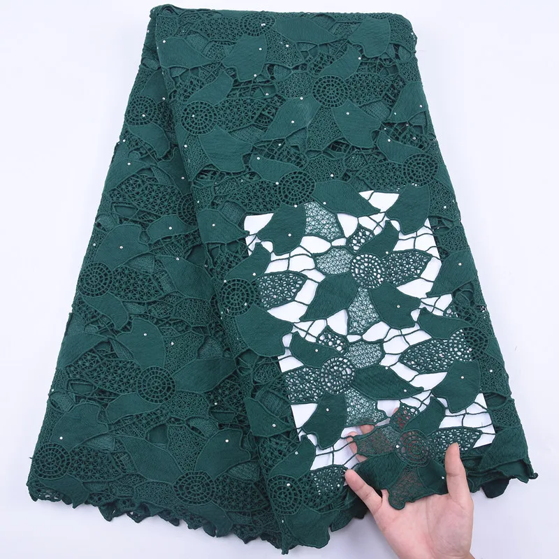 Hcee3bce944b84d32a015d731eb07f3fac