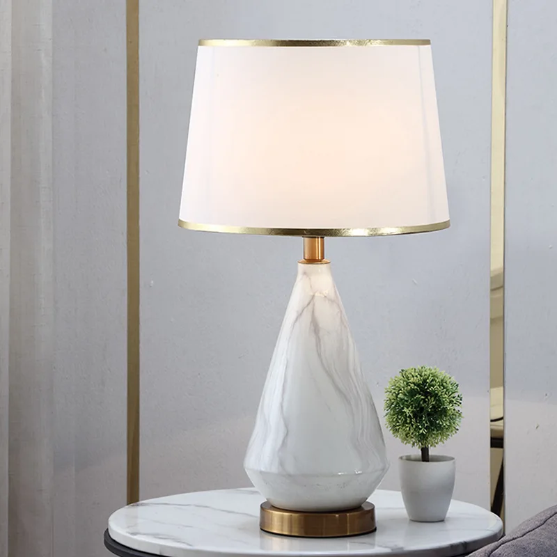 Nordic 220V 110V E27 Ceramic Bedside Table Lamp Modern Simple Creative Table Light