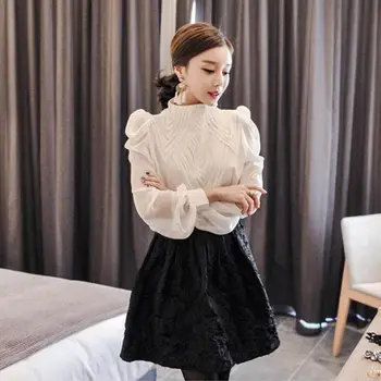 

Fashion Spring Women Two Piece Set lantern Sleeve White Chiffon Blouse And Embroidered Lace Skirt Suit Elegant Korean Office Set