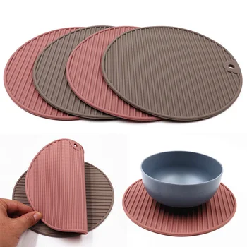 

Multifunctional Super Soft Heat Insulation Non-slip Silicone Office Kitchen Coaster Table Mat Pot Mat