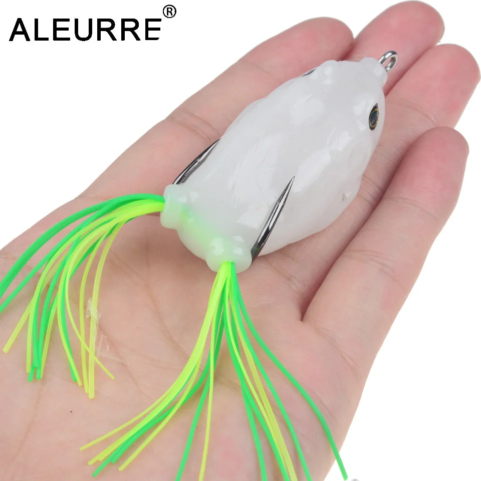 

ALEURRE 1PCS Soft Frong Lure Night Light Topwater Bait for Bass Floating Shad Wobblers Silicone Artificial Bait Pike Fishing