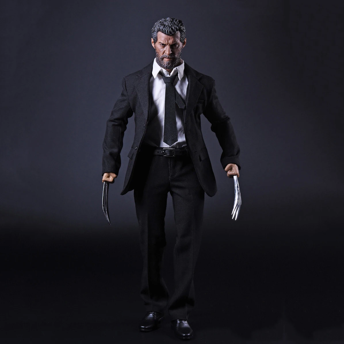 

X-man Wolverines Logan 1/6 Scale Male Business Suit Clothes Set Claws for 12 Inches Action Figures Bodies
