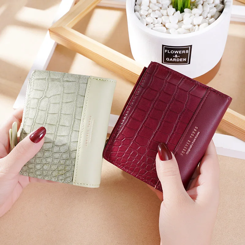 

Women's Wallet Short Coin Purse Alligator Pattern Fashion Small Lady Wallet Female Purses Card Hold Hasp Zipper Mini Clutch Bag