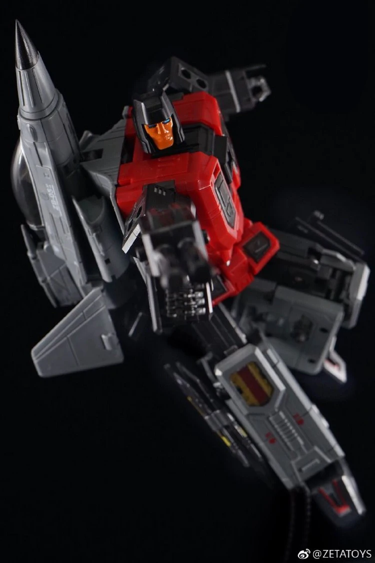 

Zeta Toys ZB-05 ZB05 Downthrust Skydive Aerialbot Transformation Action Figure