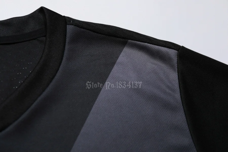 2G8A0027