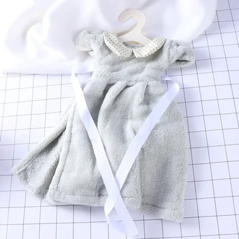 

1PC Cute Hand Cloth Absorbent Thick Coral Velvet Dress Towel Hanging Towel for Kitchen Bathroom (Green)