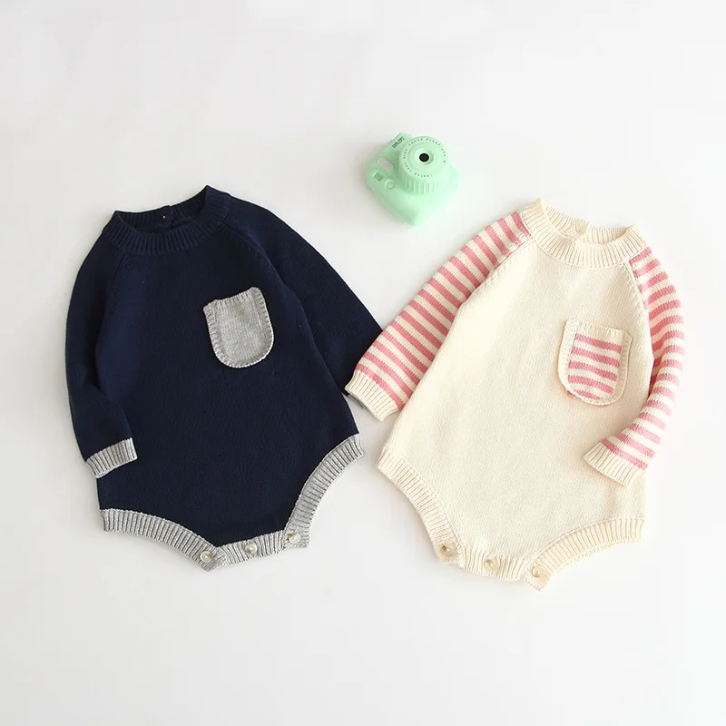 Вязаный свитер для малышей; вязаные комбинезоны в полоску; Одежда для новорожденных; сезон осень; милые комбинезоны в западном стиле ярких