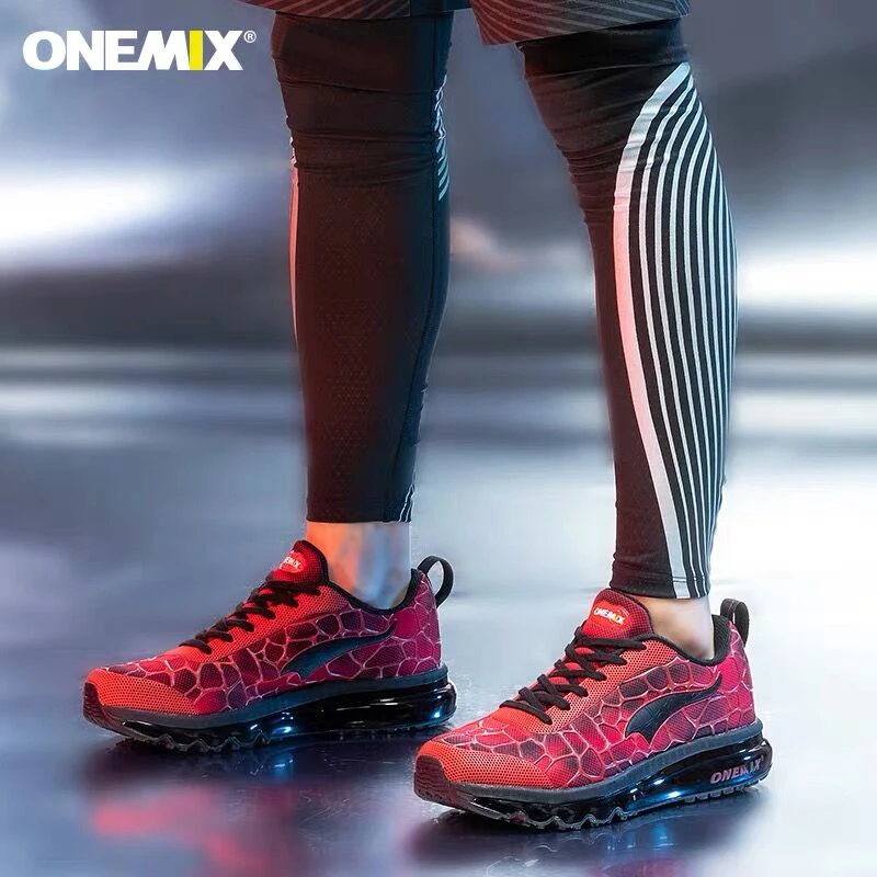 

ONEMIX Winter Men's Running Shoes Breathable Comfortable Sport Air Cushion Sneakers Lightweight Outdoor Damping Walking 1096