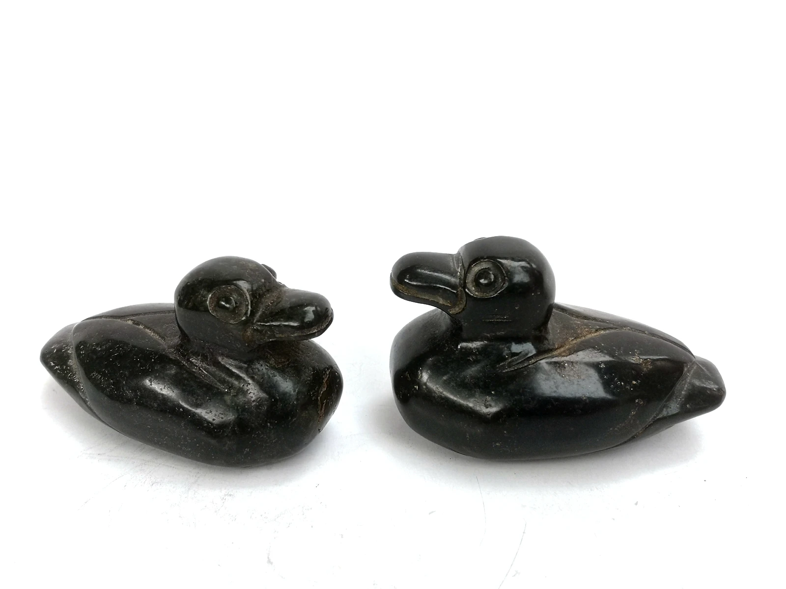 YIZHU CULTUER ART Collection China Old Hongshan Culture Jade Carving Pair Mandarin duck Black Magnet Family Ornament Gift | Дом и сад