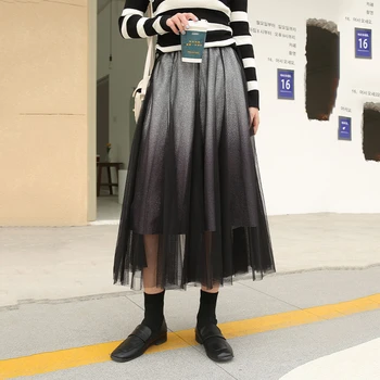 

LANMREM 2020 New Spring Summer High Waist Gradual Color Mesh Pleated Skirt Women Korea Loose A-line Wild Casual Bottom PD981