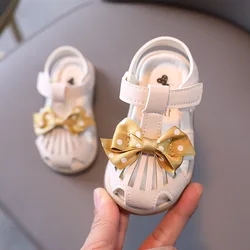 Chaussures d'été pour bébés filles, sandales de plage respirantes antidérapantes à fond souple avec nœud papillon pour les premiers pas de princesse 