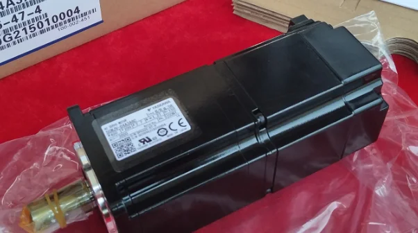 

Yaskawa sgmgh-55aca6c + sgdm-60ada sold at low price