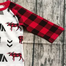Стиль; вязаная детская Рождественская футболка в клетку; детская клетчатая футболка с длинными рукавами и принтом оленя