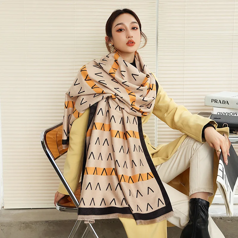 

2020 Модный женский кашемировый шейный платок из искусственной пашмины, шали для женщин, роскошная цепочка с принтом, бандана, шарфы